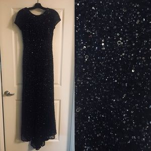 Short Sleeve Sequined Gown